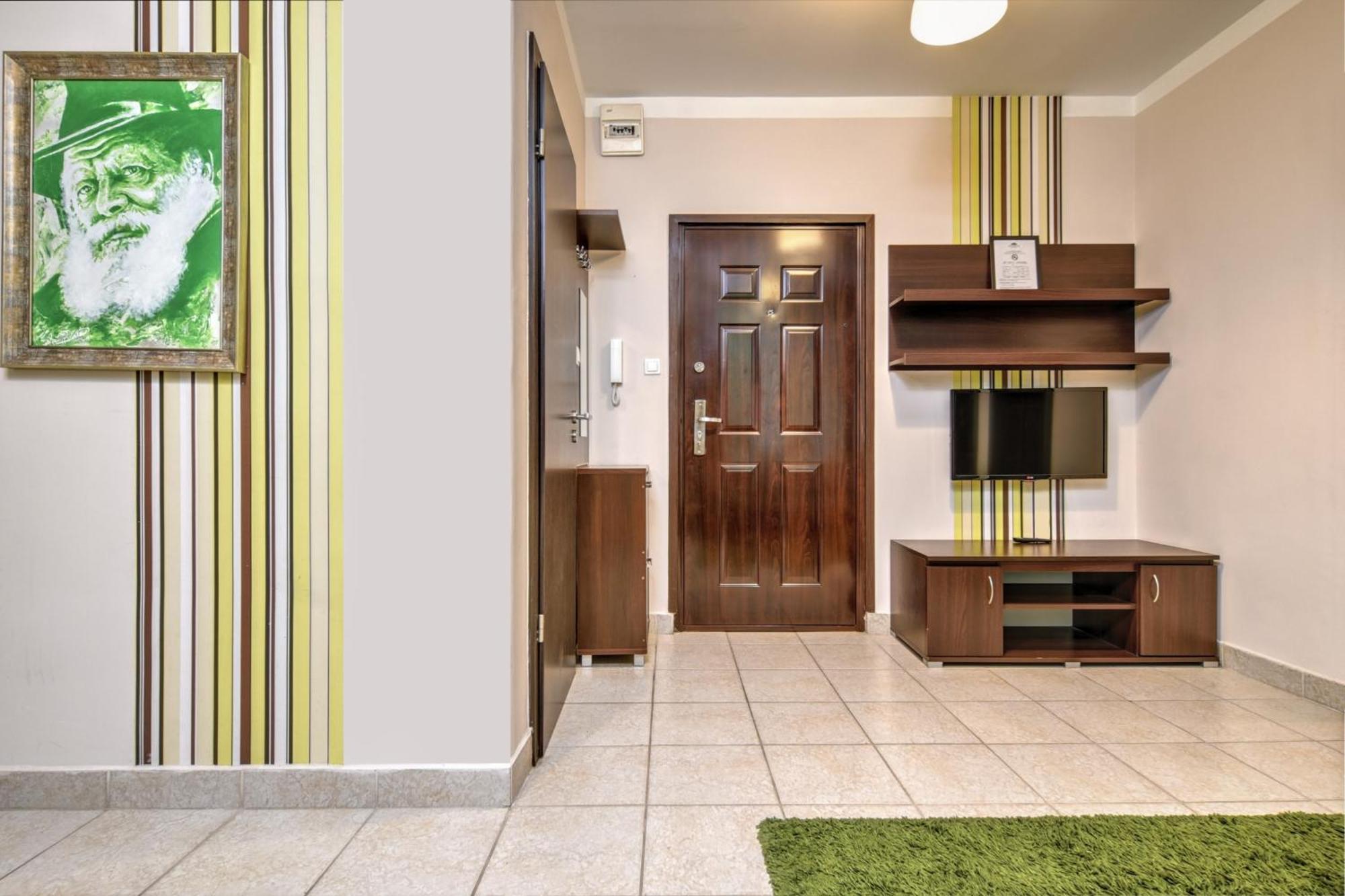 Central Walk Fashionstreet Apartmnts Budapest Bagian luar foto