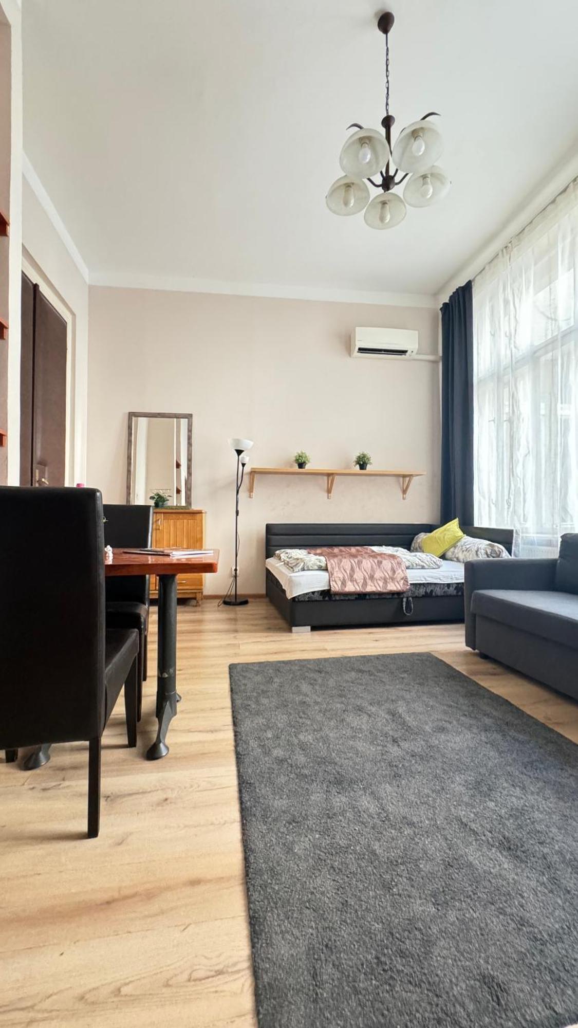 Central Walk Fashionstreet Apartmnts Budapest Bagian luar foto