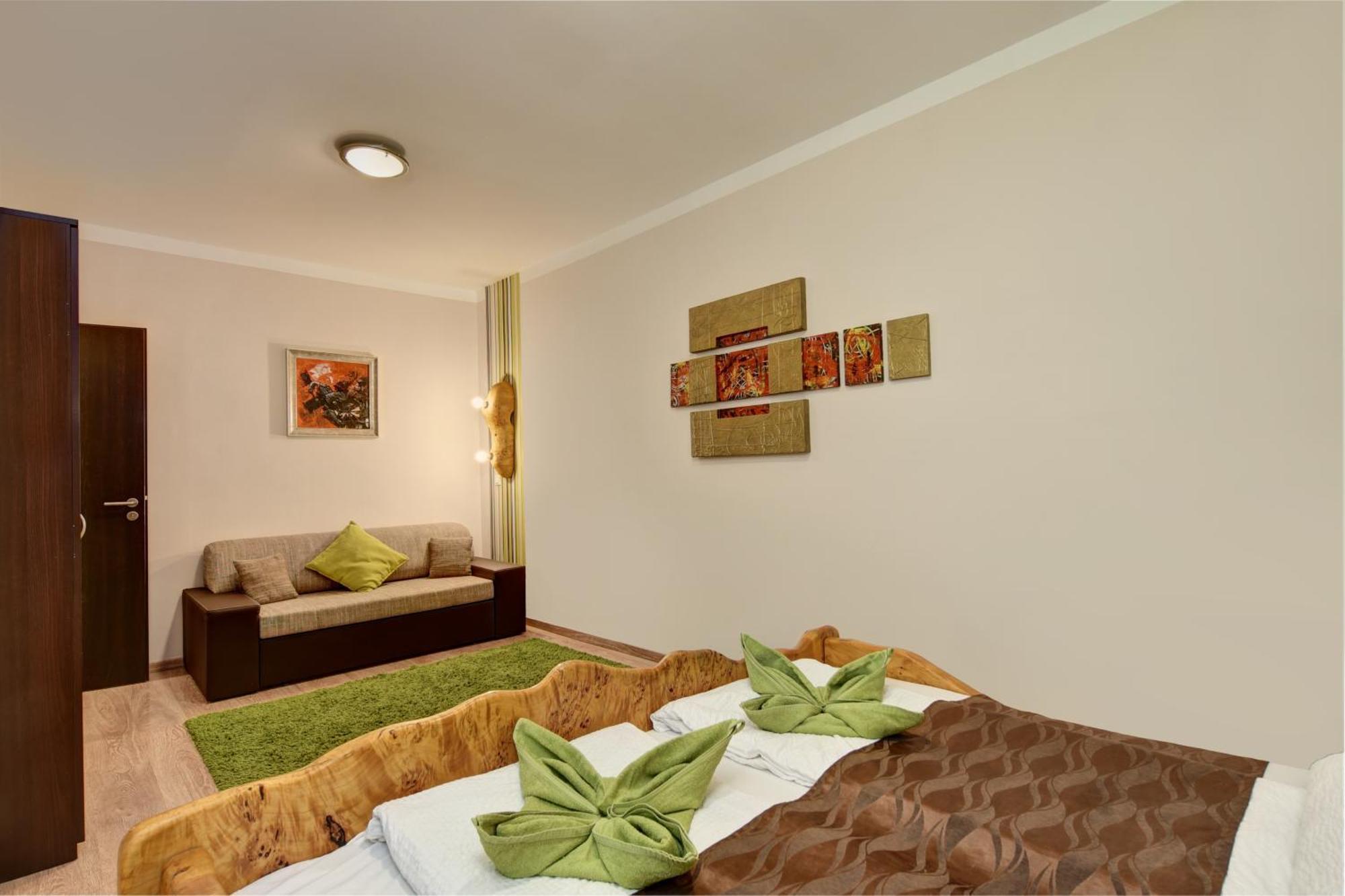 Central Walk Fashionstreet Apartmnts Budapest Bagian luar foto